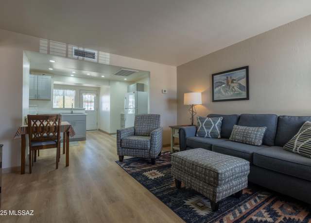 Property at 437 S Paseo Cerro Unit B, Green Valley, AZ 85614, 1 bed, 1 bath