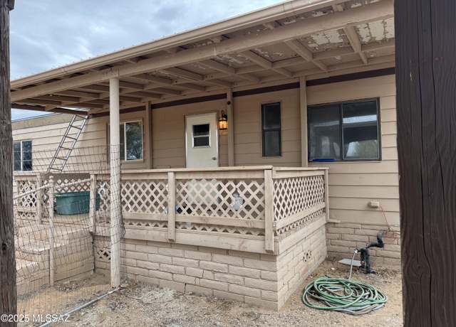 Property at 11125 W Anthony Dr, Tucson, AZ 85743, 4 beds, 2 baths