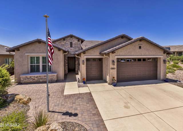 Property at 61820 E Happy Jack Trl, Oracle, AZ 85623, 2 beds, 2.5 baths