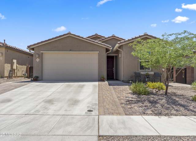 Property at 13162 E Cembeline Ln, Tucson, AZ 85747, 3 beds, 3 baths
