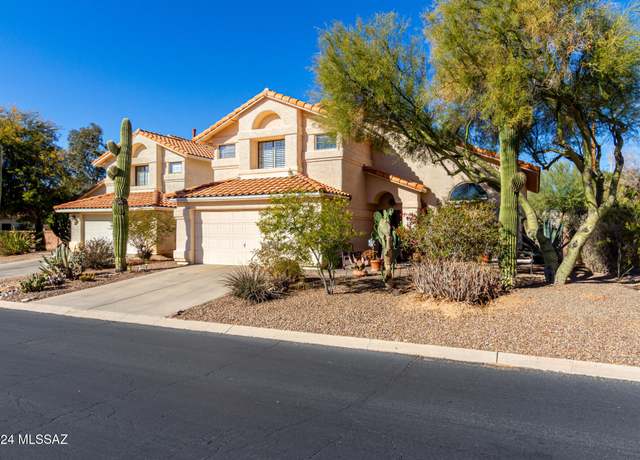 Property at 832 W Clear Creek Way, Oro Valley, AZ 85737, 3 beds, 2.5 baths