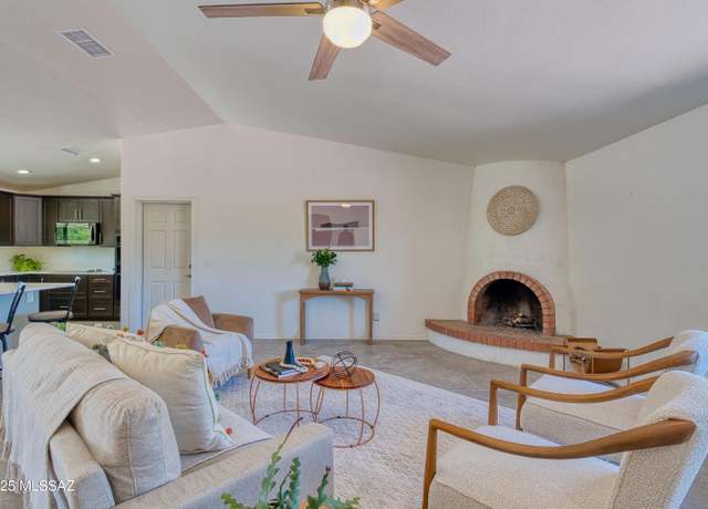 Property at 4921 N Boyd Ln, Tucson, AZ 85750, 3 beds, 2 baths