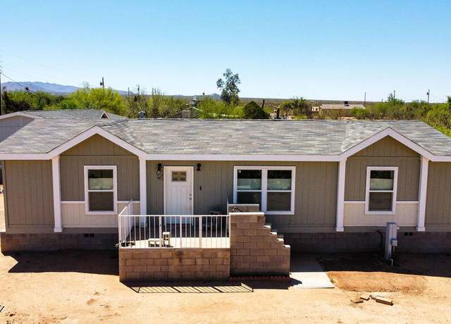 Property at 9405 S Vicki Dr, Tucson, AZ 85736, 3 beds, 2 baths
