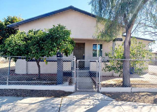 Property at 19 W 21st St, Tucson, AZ 85701, 3 beds, 1 bath
