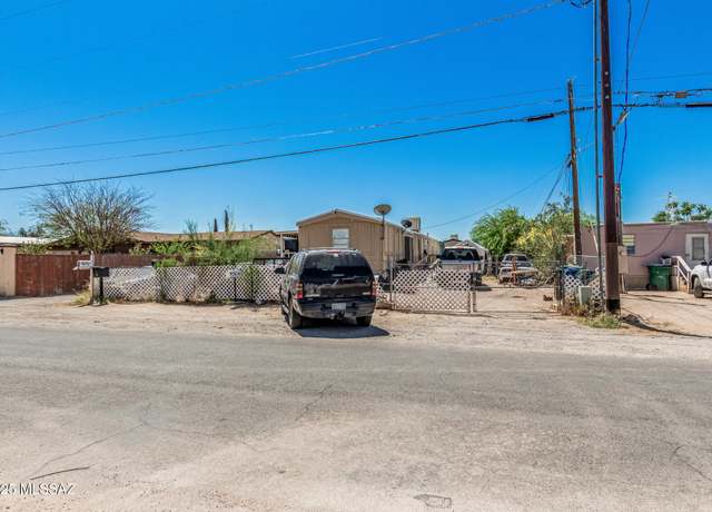 Property at 3238 E Milton Rd, Tucson, AZ 85706, 3 beds, 1 bath