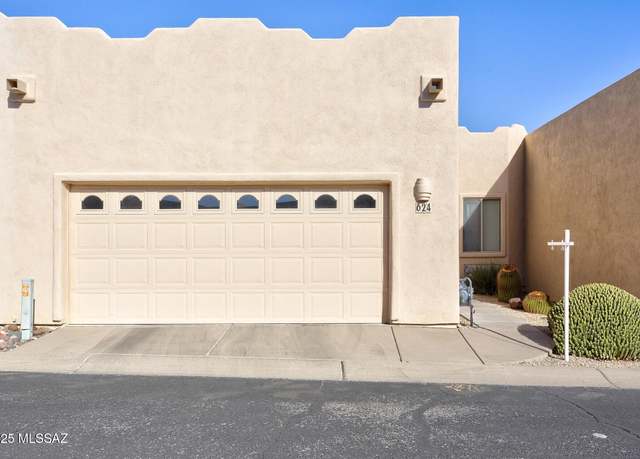 Property at 624 W Woodfield Ct, Green Valley, AZ 85614, 2 beds, 2 baths
