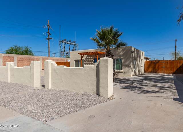Property at 407 E 35th St, Tucson, AZ 85713, 3 beds, 2 baths