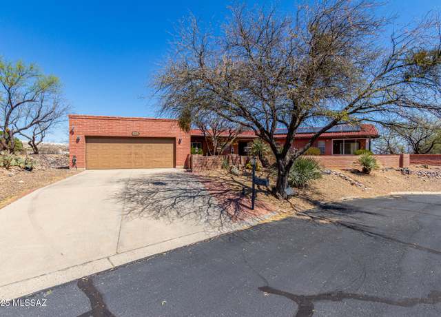 Property at 3902 S Via Del Ruisenor, Green Valley, AZ 85622, 3 beds, 2 baths
