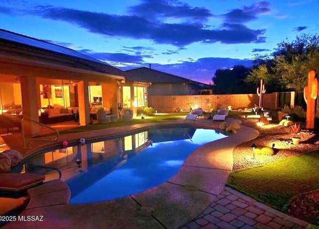 Property at 1875 E Wintergreen Dr, Green Valley, AZ 85614, 2 beds, 2 baths