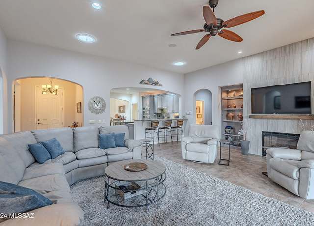 Property at 31805 S Misty Basin Rd, Oracle, AZ 85623, 3 beds, 3.5 baths