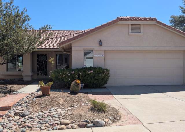 Property at 10000 N Laurelwood Dr, Oro Valley, AZ 85737, 3 beds, 2 baths