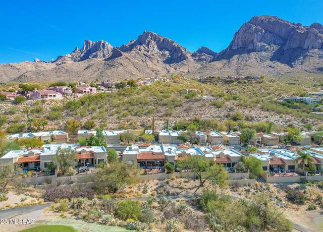 Property at 1226 E Camino Diestro, Oro Valley, AZ 85704, 2 beds, 2 baths