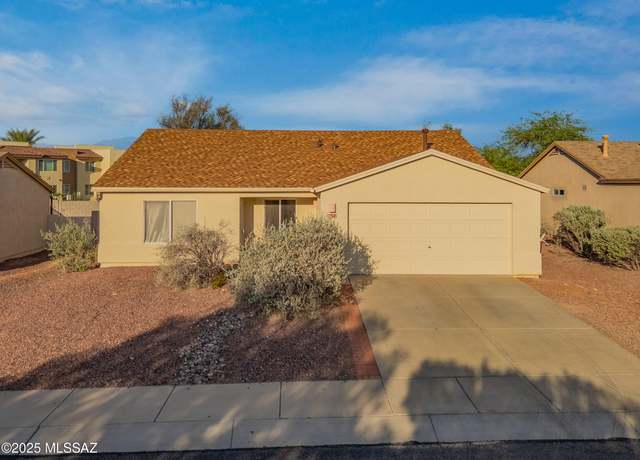 Property at 8632 N Silver Moon Way, Tucson, AZ 85743, 4 beds, 2 baths