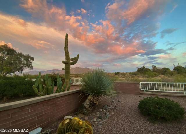 Property at 8692 N Johnny Miller Dr, Tucson, AZ 85742, 2 beds, 2 baths