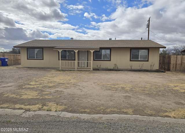 Property at 752 E Comstock St, Benson, AZ 85602, 3 beds, 2 baths