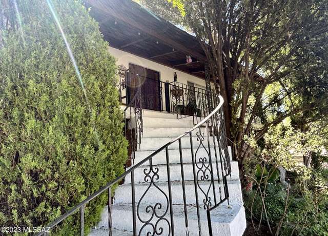 Property at 814 N Perkins Ave, Nogales, AZ 85621, 5 beds, 3 baths