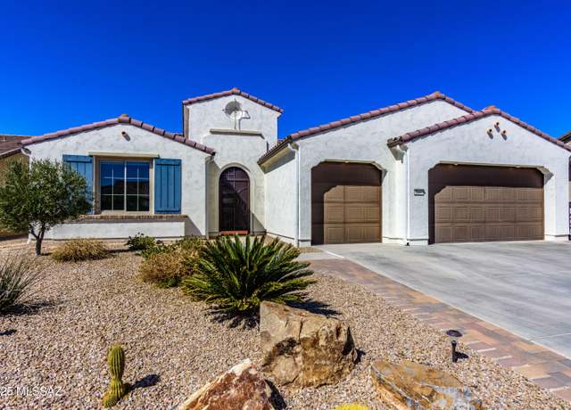 Property at 2447 E Canyon Crossing Dr, Green Valley, AZ 85614, 2 beds, 2.5 baths