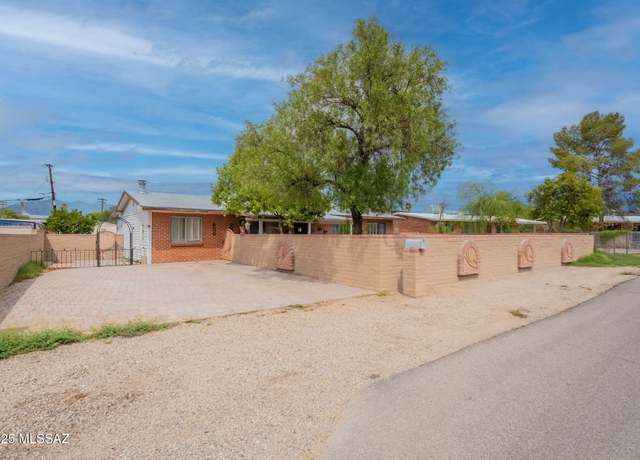Property at 2472 N Jordan Dr Dr, Tucson, AZ 85745, 2 beds, 1.5 baths