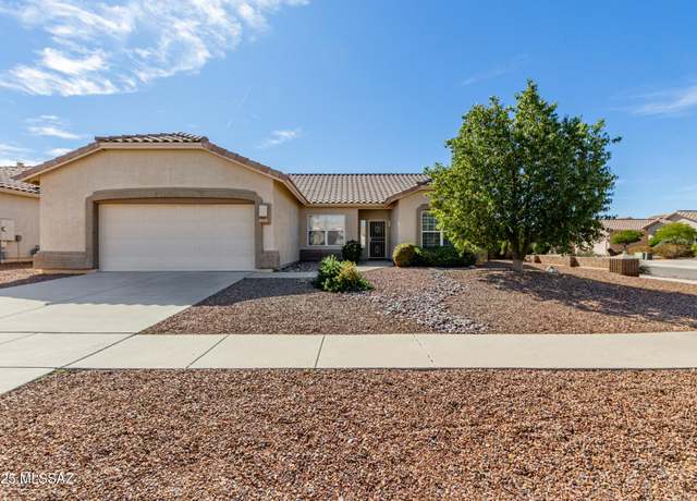 Property at 8942 N Upper Bluffs Dr, Tucson, AZ 85742, 3 beds, 2 baths