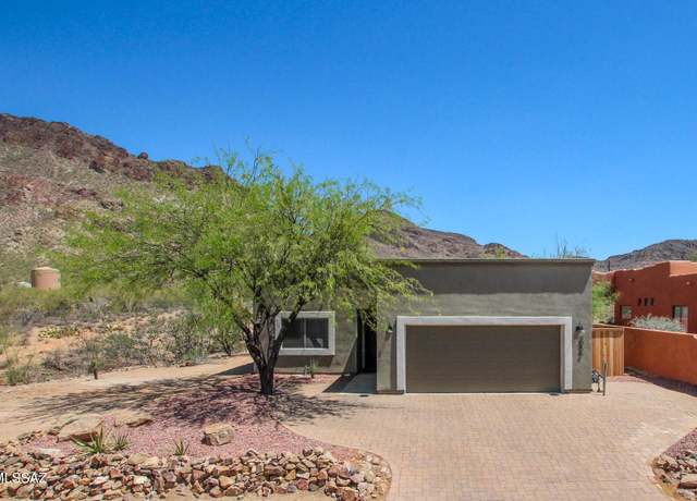 Property at 6056 W 10 Star Dr, Tucson, AZ 85713, 3 beds, 2 baths