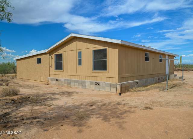 Property at 8520 S Comanche, Tucson, AZ 85735, 4 beds, 2 baths