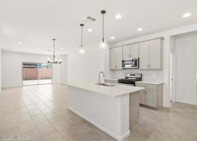Property at 11895 W Rancho Dr, Marana, AZ 85653, 4 beds, 2 baths