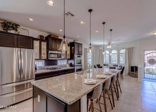 Property at 9978 N Niobrara Way, Tucson, AZ 85742, 4 beds, 2 baths