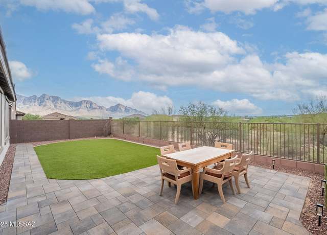 Property at 13293 N Sanidine Dr, Oro Valley, AZ 85755, 4 beds, 3 baths