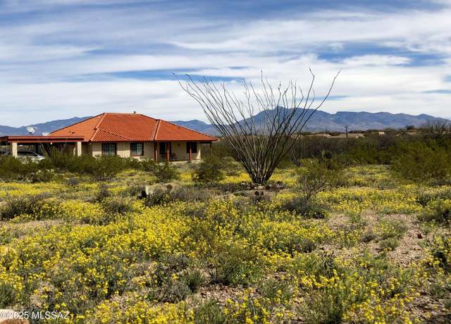 Property at 3505 E Rincon View Dr, Vail, AZ 85641, 3 beds, 2 baths