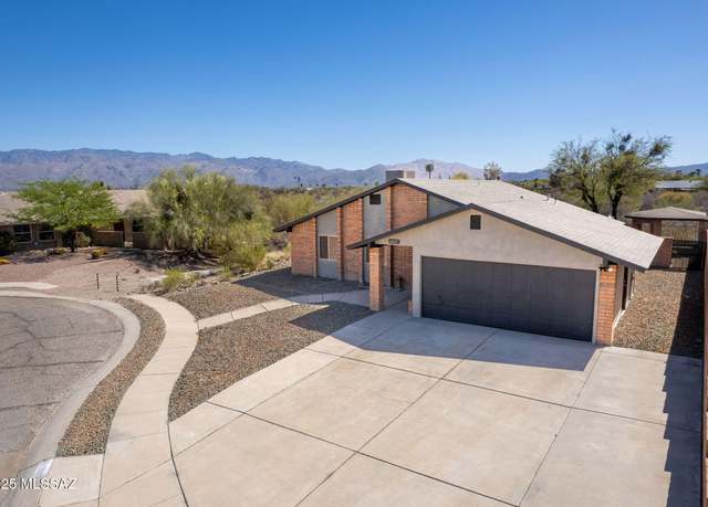 Property at 10017 E Eric Alan Pl, Tucson, AZ 85748, 4 beds, 2 baths
