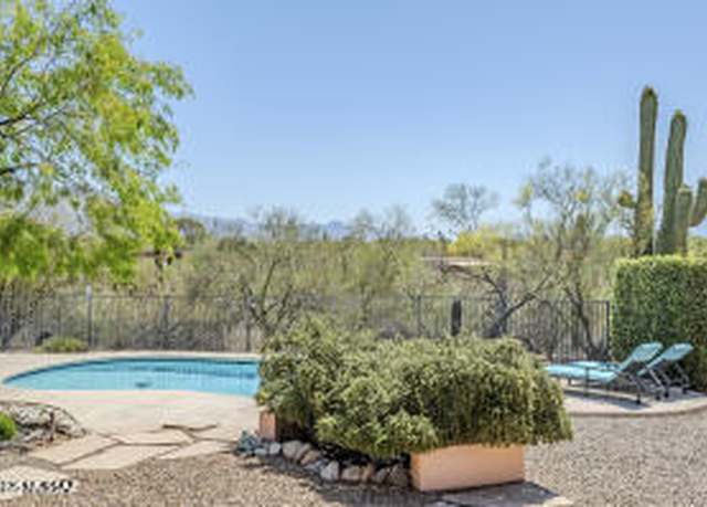 Property at 5140 N Via Condesa, Tucson, AZ 85718, 4 beds, 3 baths