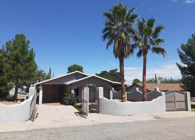 Property at 430 Camino Del Patio, Rio Rico, AZ 85648, 4 beds, 2 baths