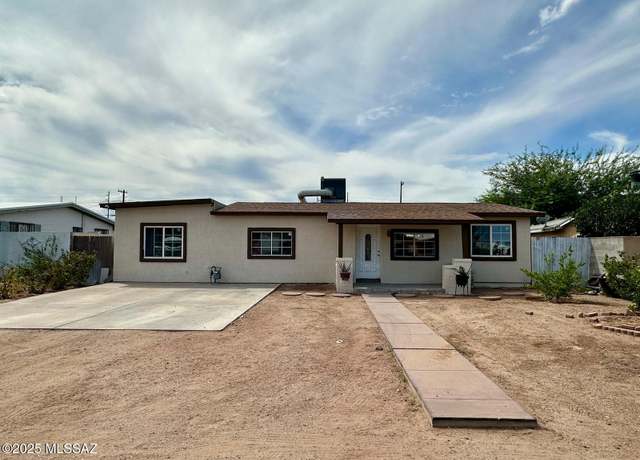 Property at 6062 E 21st St, Tucson, AZ 85711, 5 beds, 3 baths