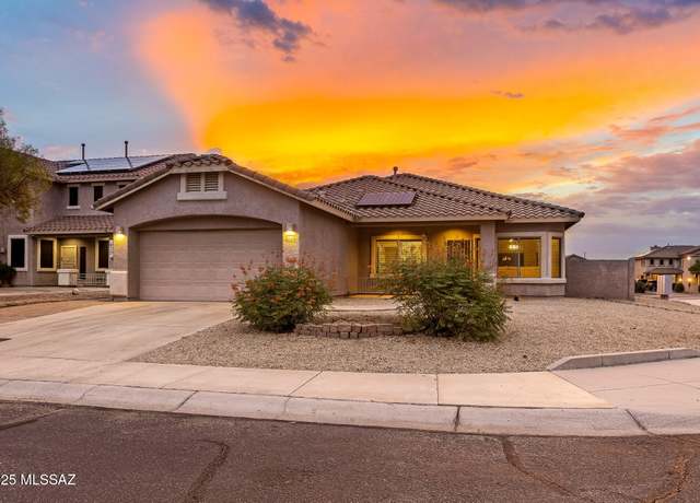 Property at 7533 N Clemens Way, Tucson, AZ 85743, 3 beds, 2 baths