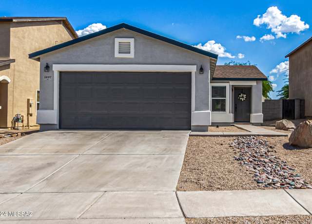 Property at 1097 W Camino Luna Llena, Sahuarita, AZ 85629, 3 beds, 2 baths