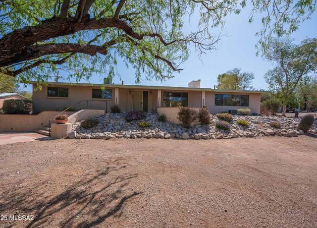 Property at 1402 N Camino Miraflores, Tucson, AZ 85745, 3 beds, 2 baths