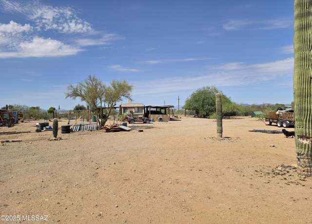Property at 2320 S Calle Hohokam, Tucson, AZ 85735, 2 beds, 2 baths