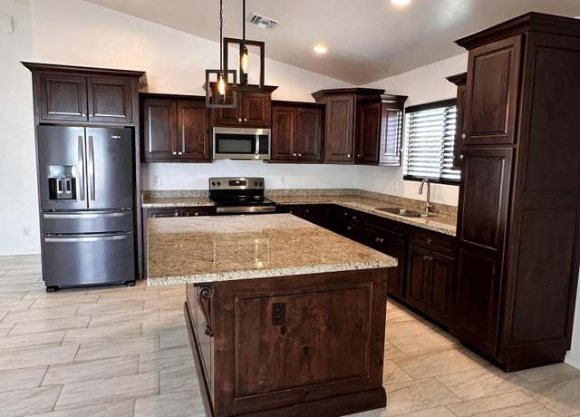 Property at 1065 Brazo Ct, Rio Rico, AZ 85648, 3 beds, 2 baths