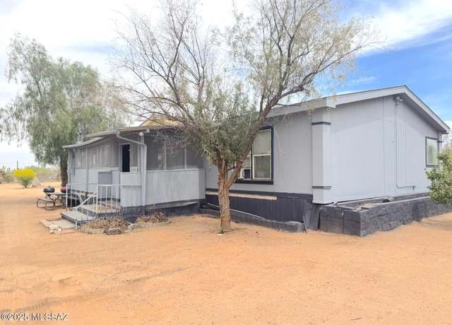 Property at 11300 W Ina Rd, Tucson, AZ 85743, 3 beds, 2 baths