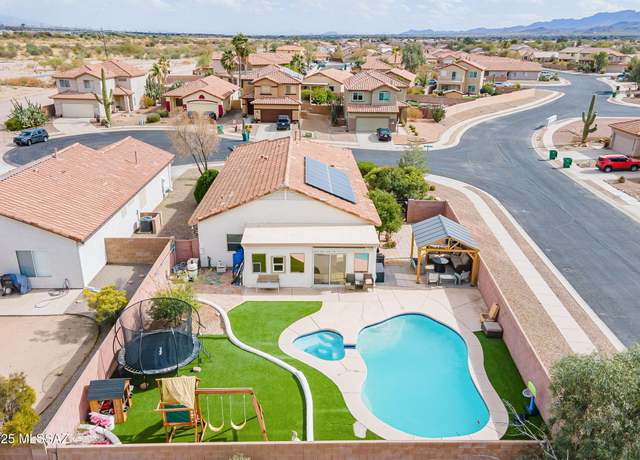 Property at 7504 W Long Creek Pl, Tucson, AZ 85743, 3 beds, 2 baths