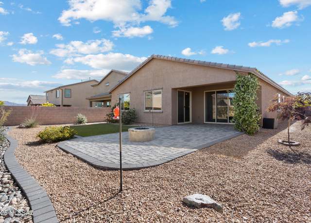 Property at 10337 S Pantano Knolls Dr, Vail, AZ 85641, 3 beds, 2 baths