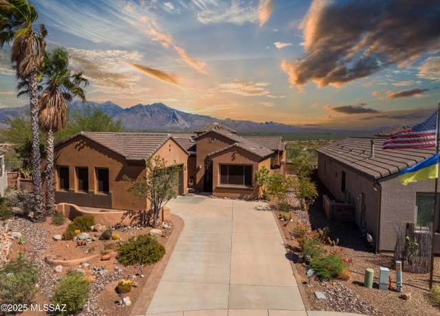 Property at 1661 W Acacia Bluffs Dr, Green Valley, AZ 85622, 3 beds, 3 baths
