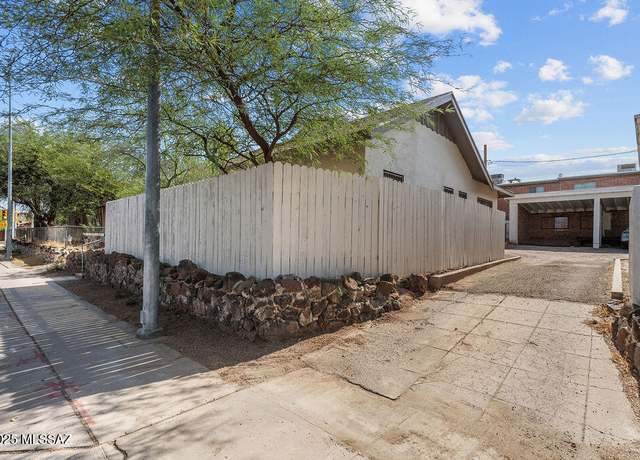 Property at 132 N Euclid Ave, Tucson, AZ 85719, 2 beds, 1 bath