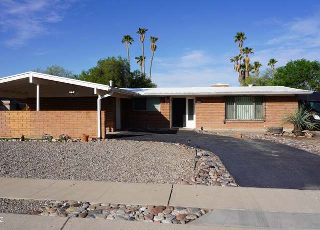 Property at 9230 E Palm Tree Dr, Tucson, AZ 85710, 3 beds, 2 baths