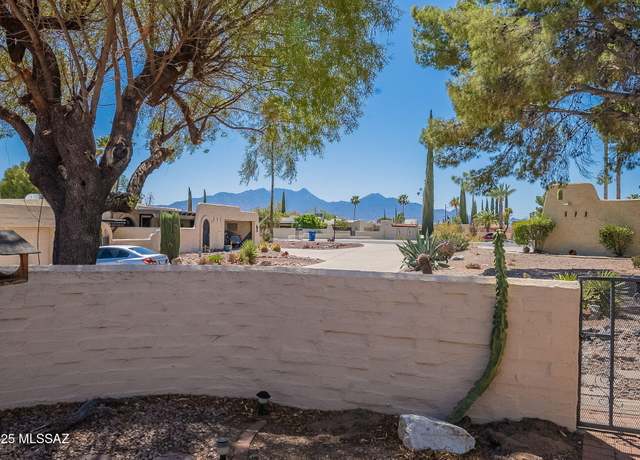 Property at 727 W Placita Nueva, Green Valley, AZ 85614, 2 beds, 2 baths