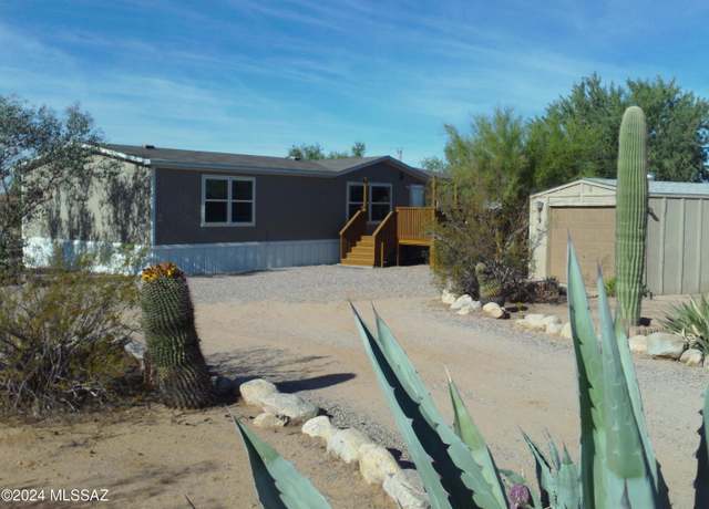 Property at 6621 N Guthrie Rd, Tucson, AZ 85743, 3 beds, 2 baths