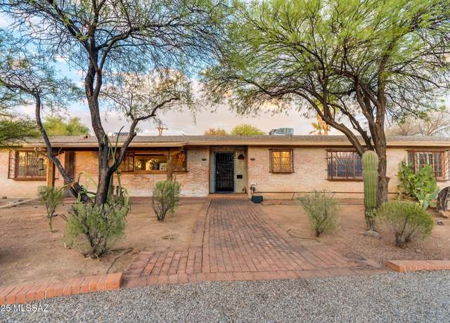 Property at 650 N Camino Miramonte, Tucson, AZ 85716, 5 beds, 3 baths