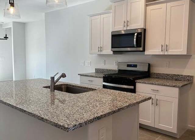 Property at 11882 W Rancho Dr, Marana, AZ 85653, 3 beds, 2 baths