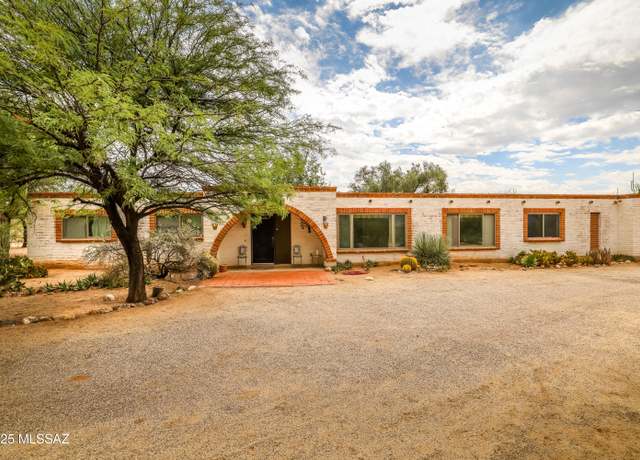 Property at 8620 N Pomona Ave, Tucson, AZ 85704, 4 beds, 2 baths