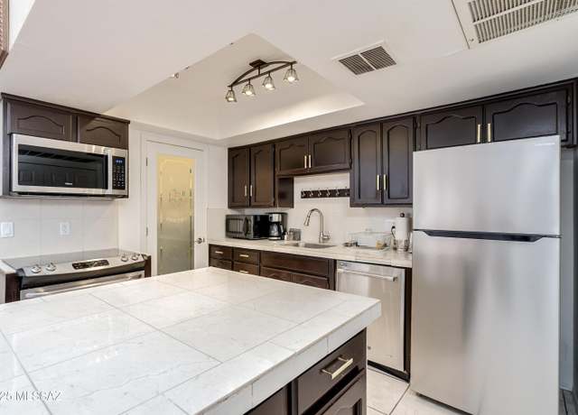 Property at 1200 E River Rd Unit J127, Tucson, AZ 85718, 2 beds, 2 baths